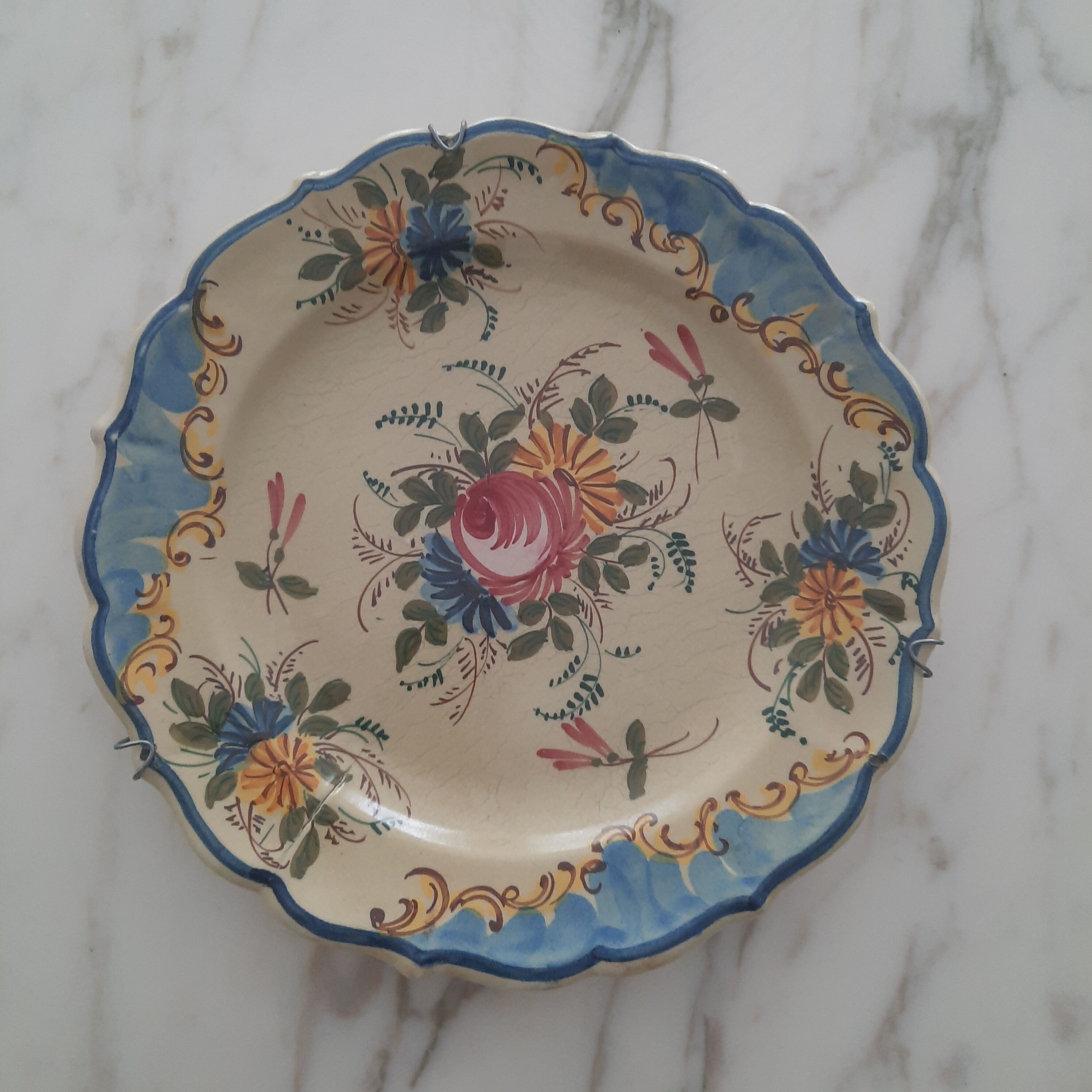 Very old decorative plate - signed italy n