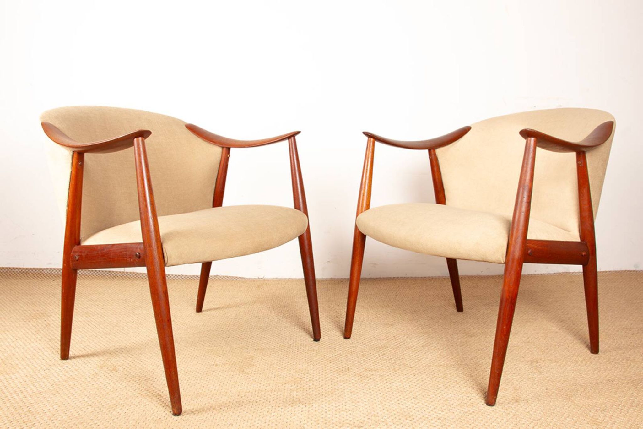 2 Scandinavian armchairs in teak and fabric, new, Gerhard Berg/Westnofa 1960.