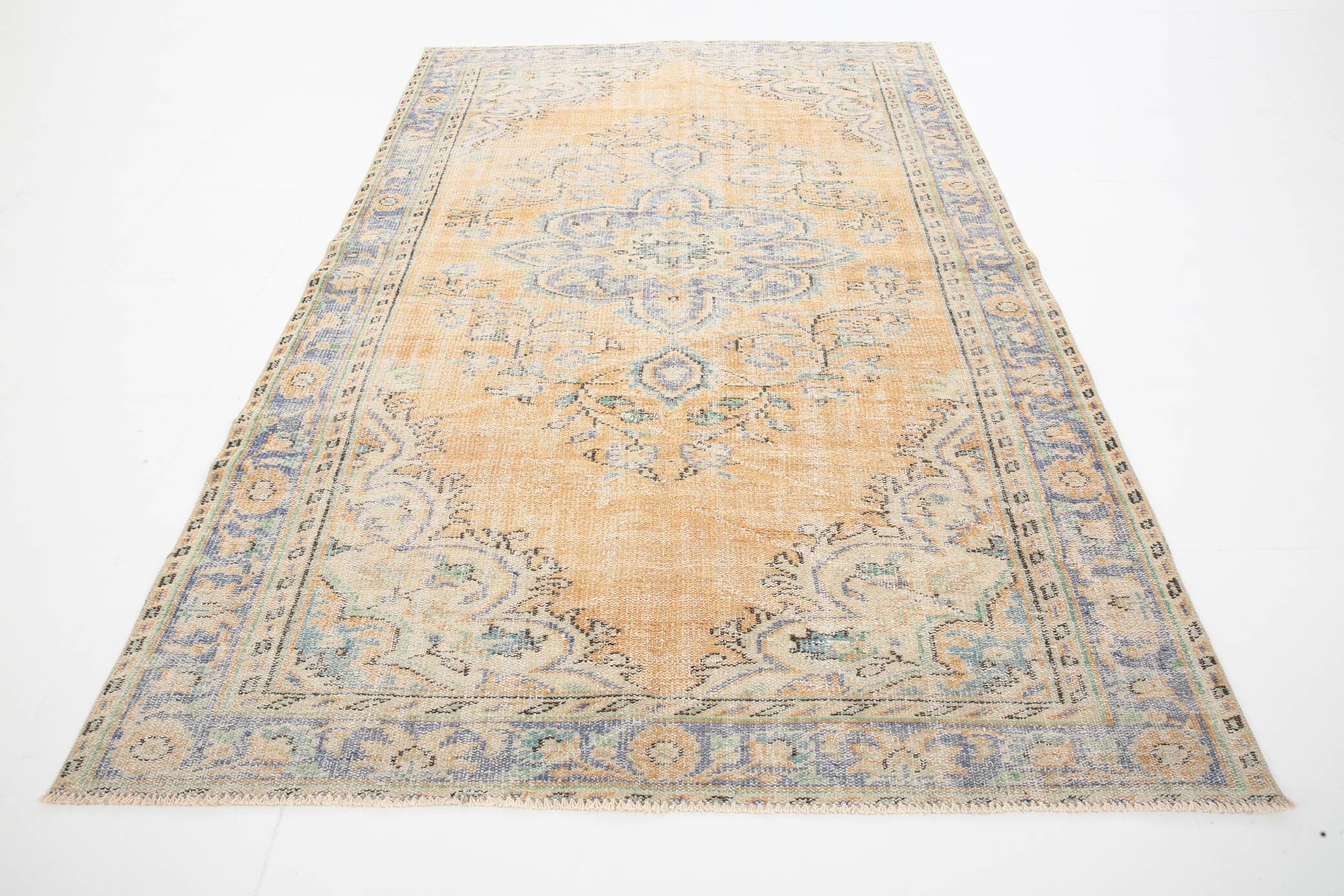 5x8 Pale Orange Classic Turkish Vintage Rug, 169x254Cm SK5187