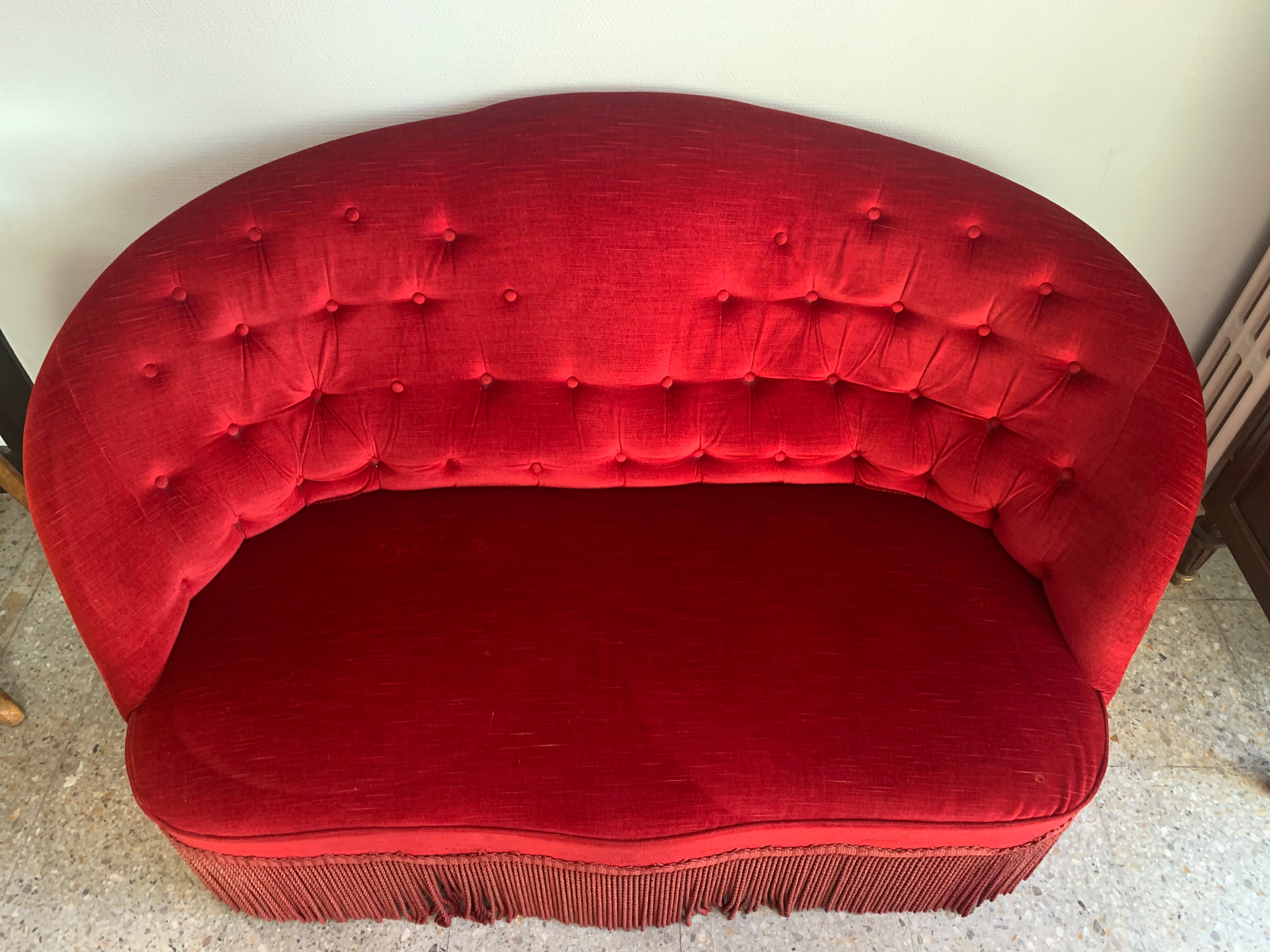 Sofa set and 2 toad armchairs