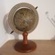 Globe terrestre vintage
