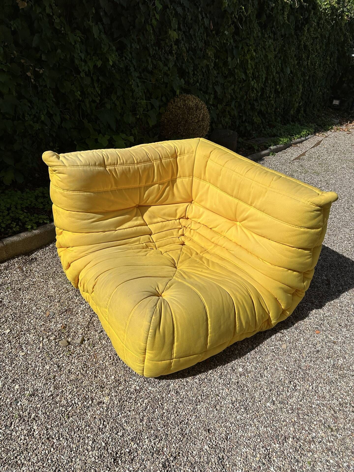 Togo corner armchair by Michel Ducaroy for Ligne Roset