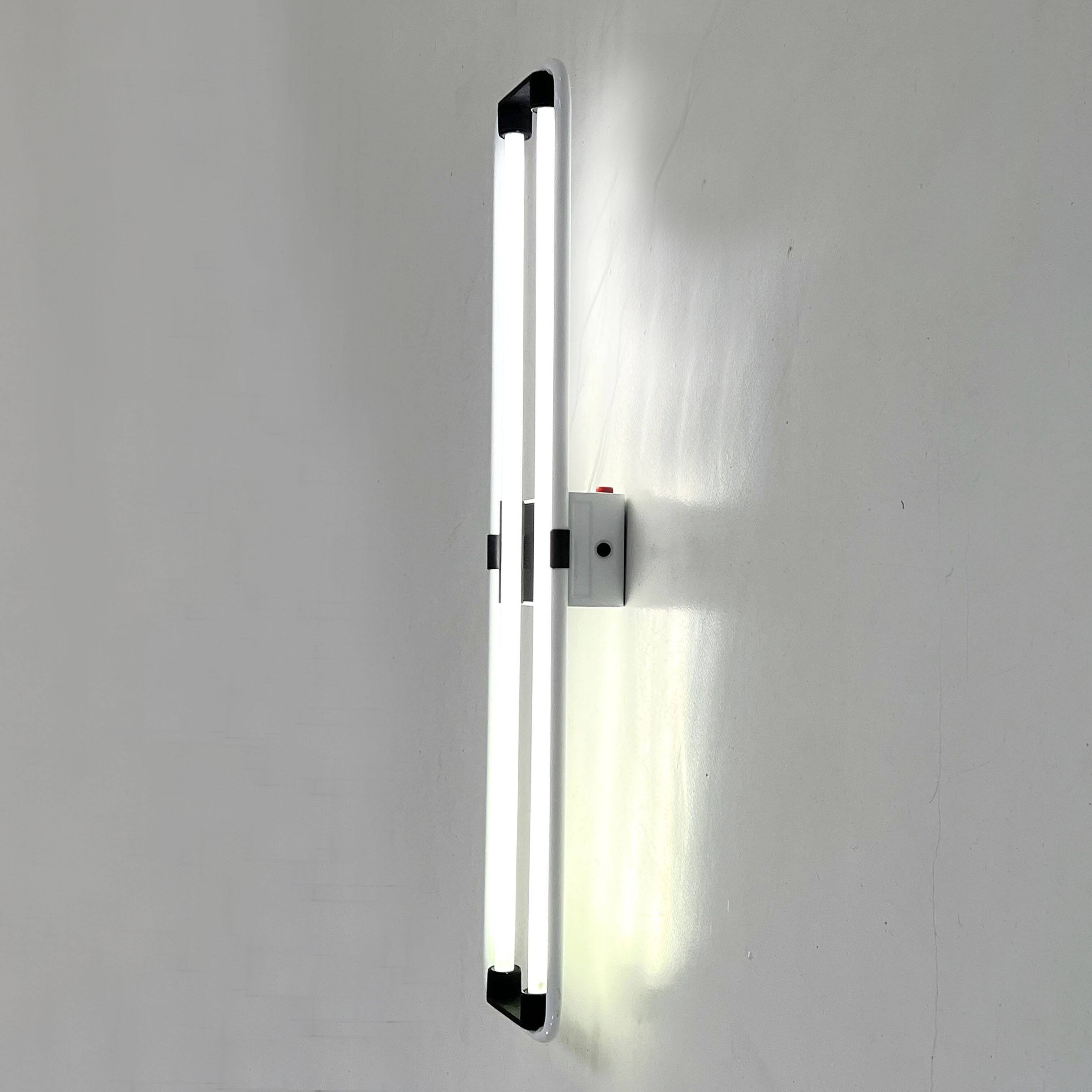 Double white neon wall light by Gian N. Gigante for Zerbetto, 1980