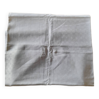 Nappe brodée 125*240