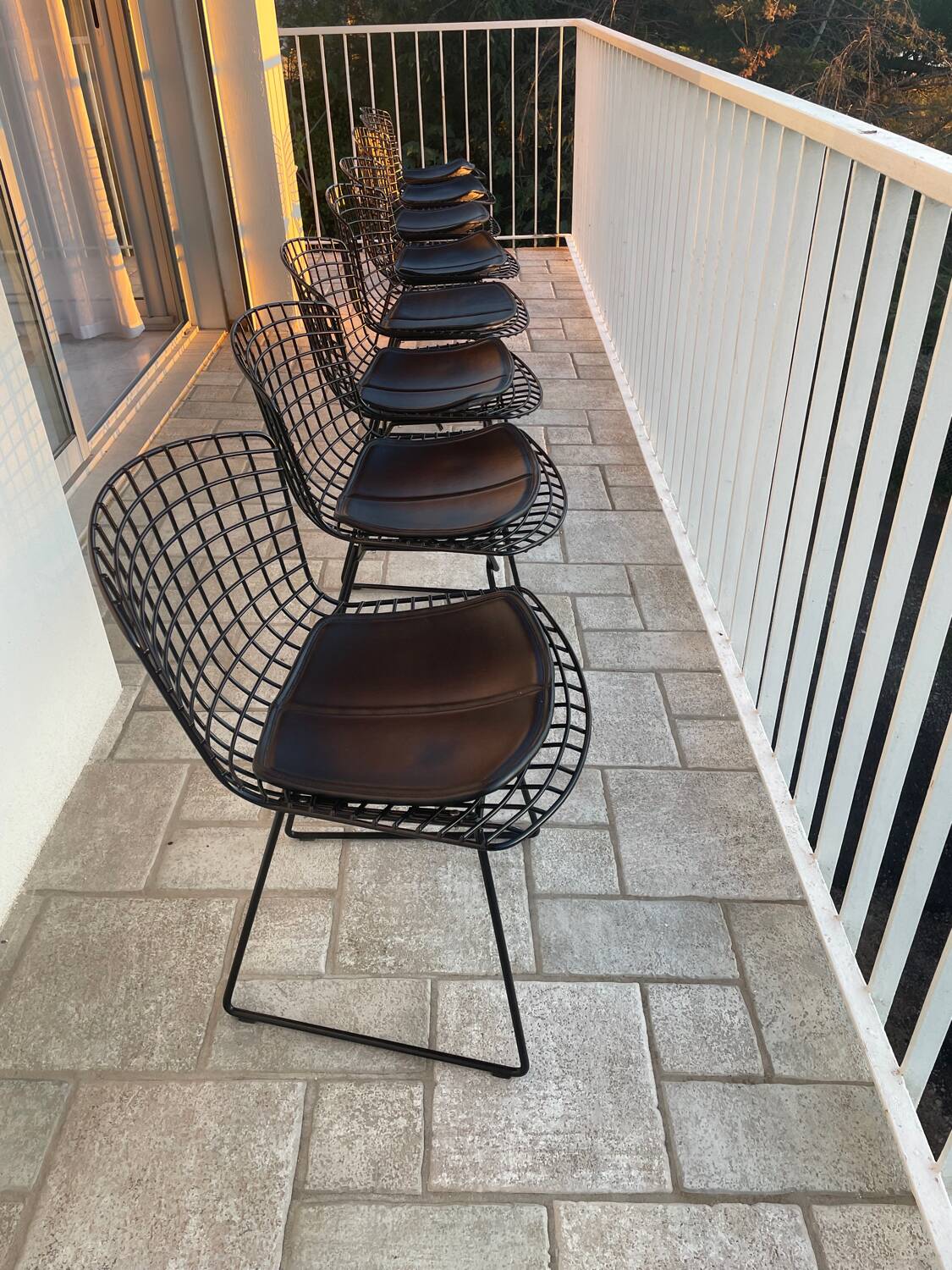 Bertoia chairs Knoll