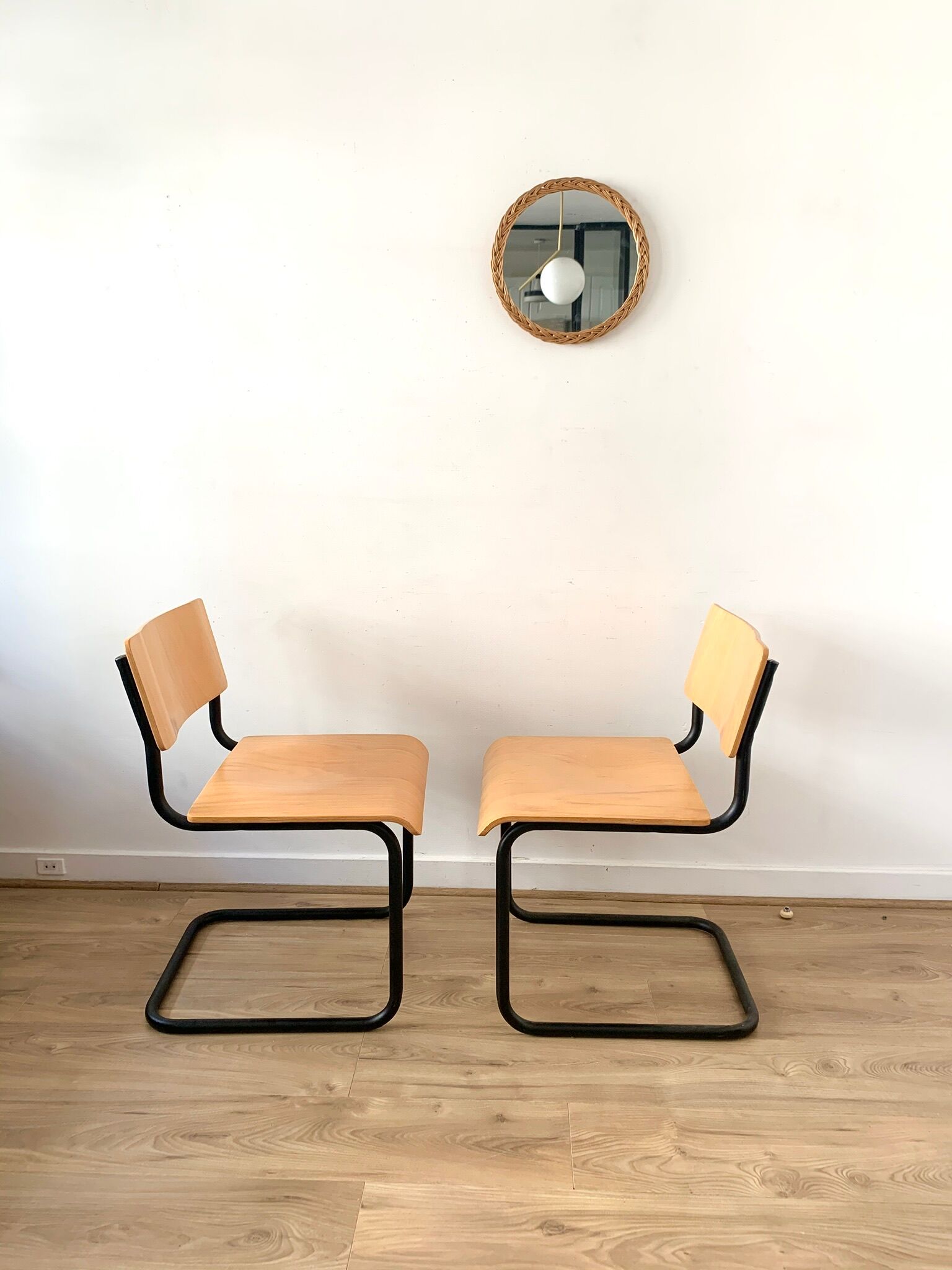 Vintage chairs 1980