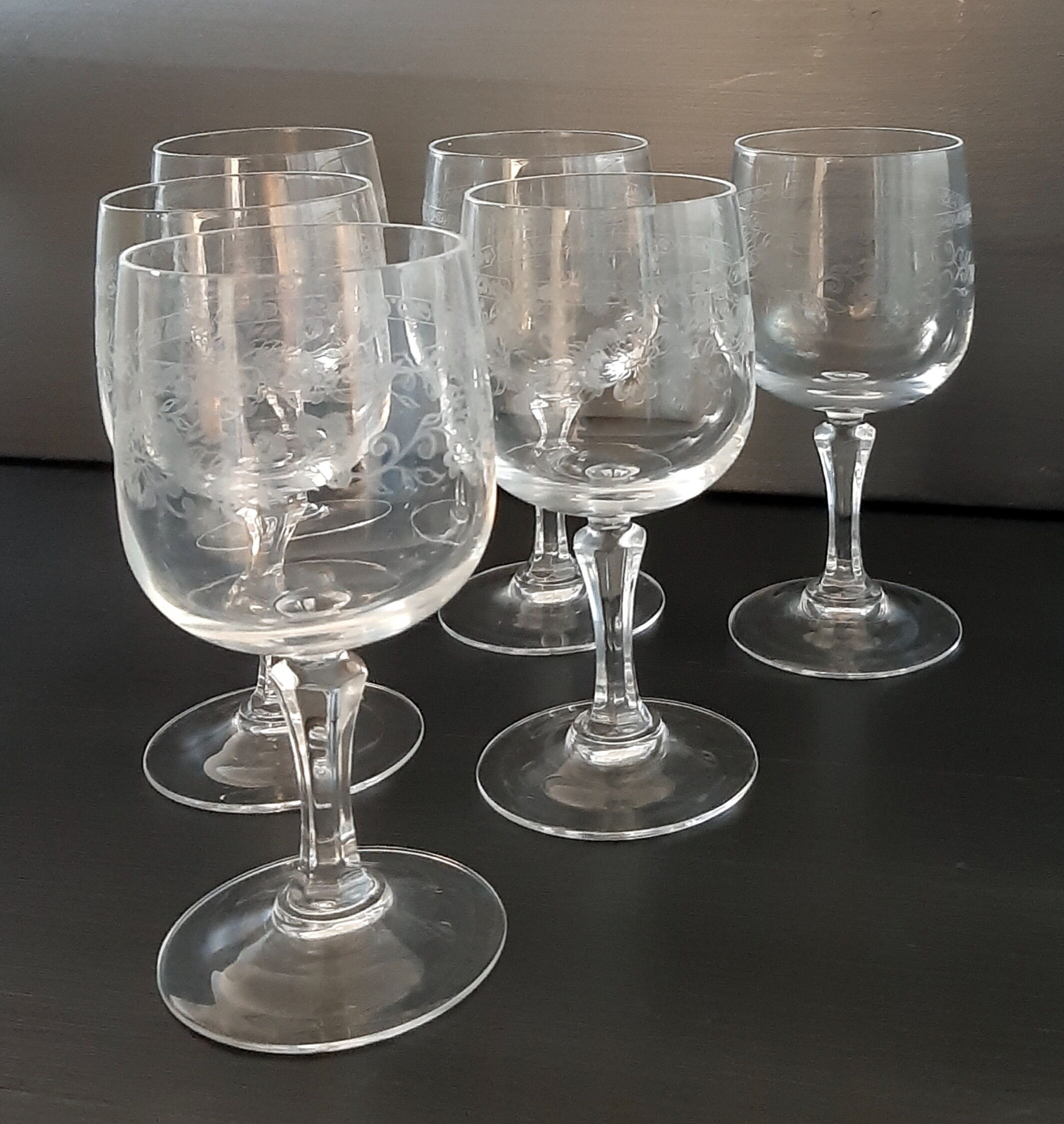 6 old foot glasses