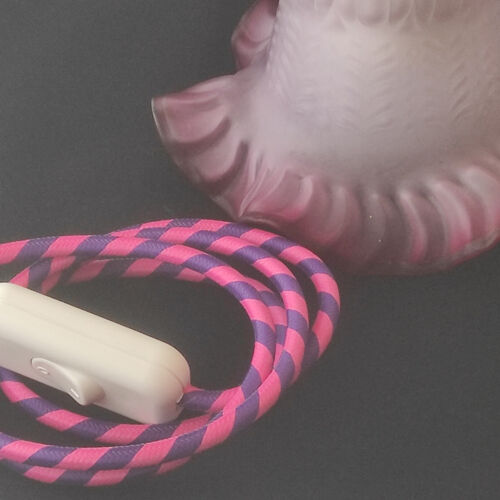 Pink glass tulip Vertigo cable