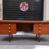 60s hairdresser White and Newton