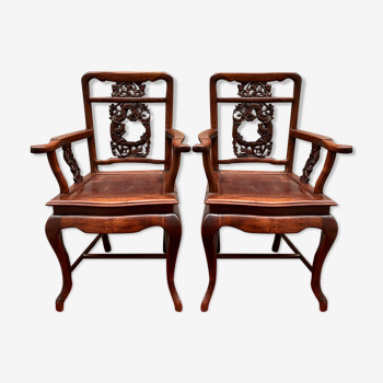 Paire de fauteuils chinois anciens