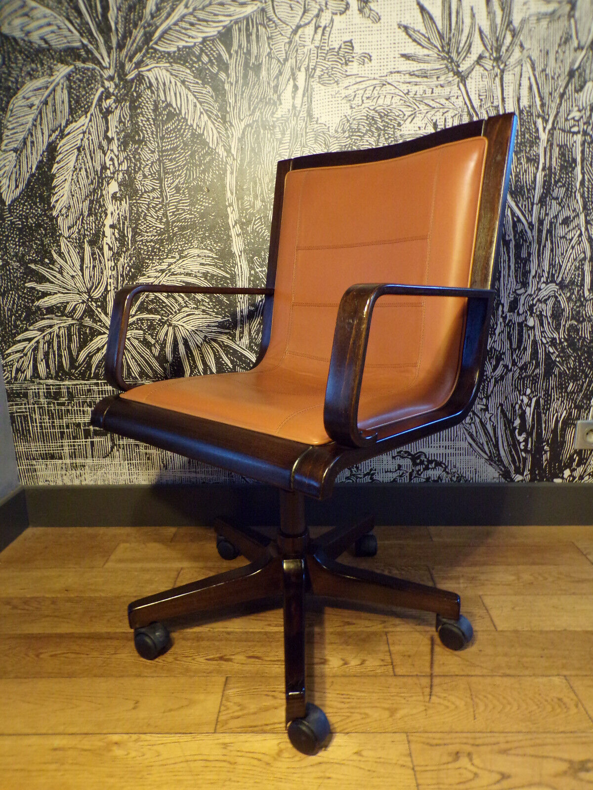 Vintage Cofemo leather armchair