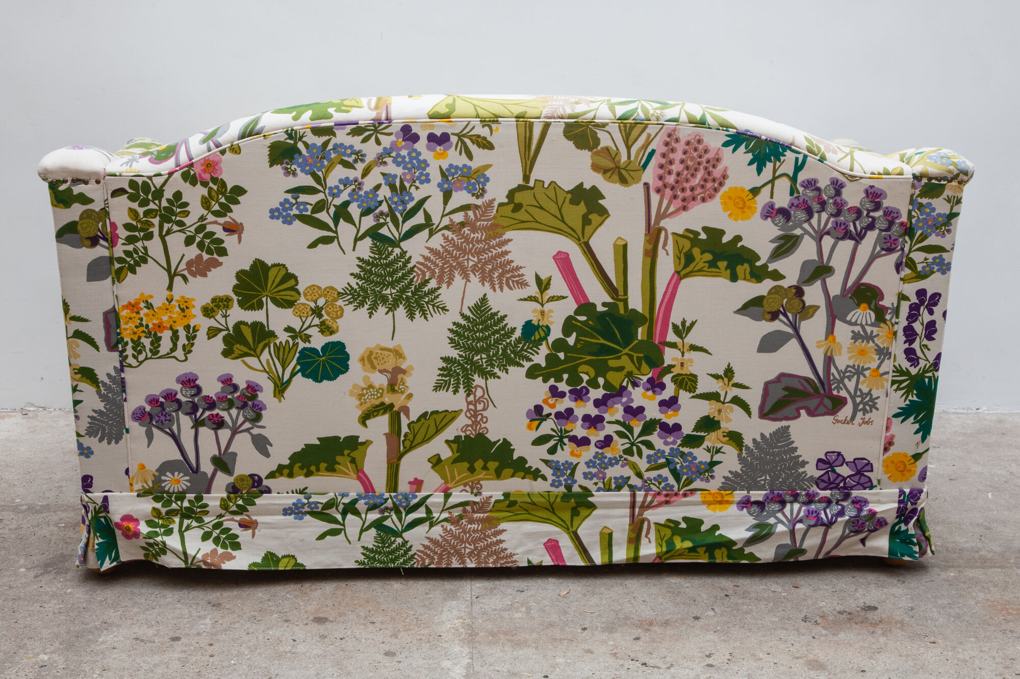 Floral and nature patterned sofa, bench designed by Gocken Jobs, Sweden