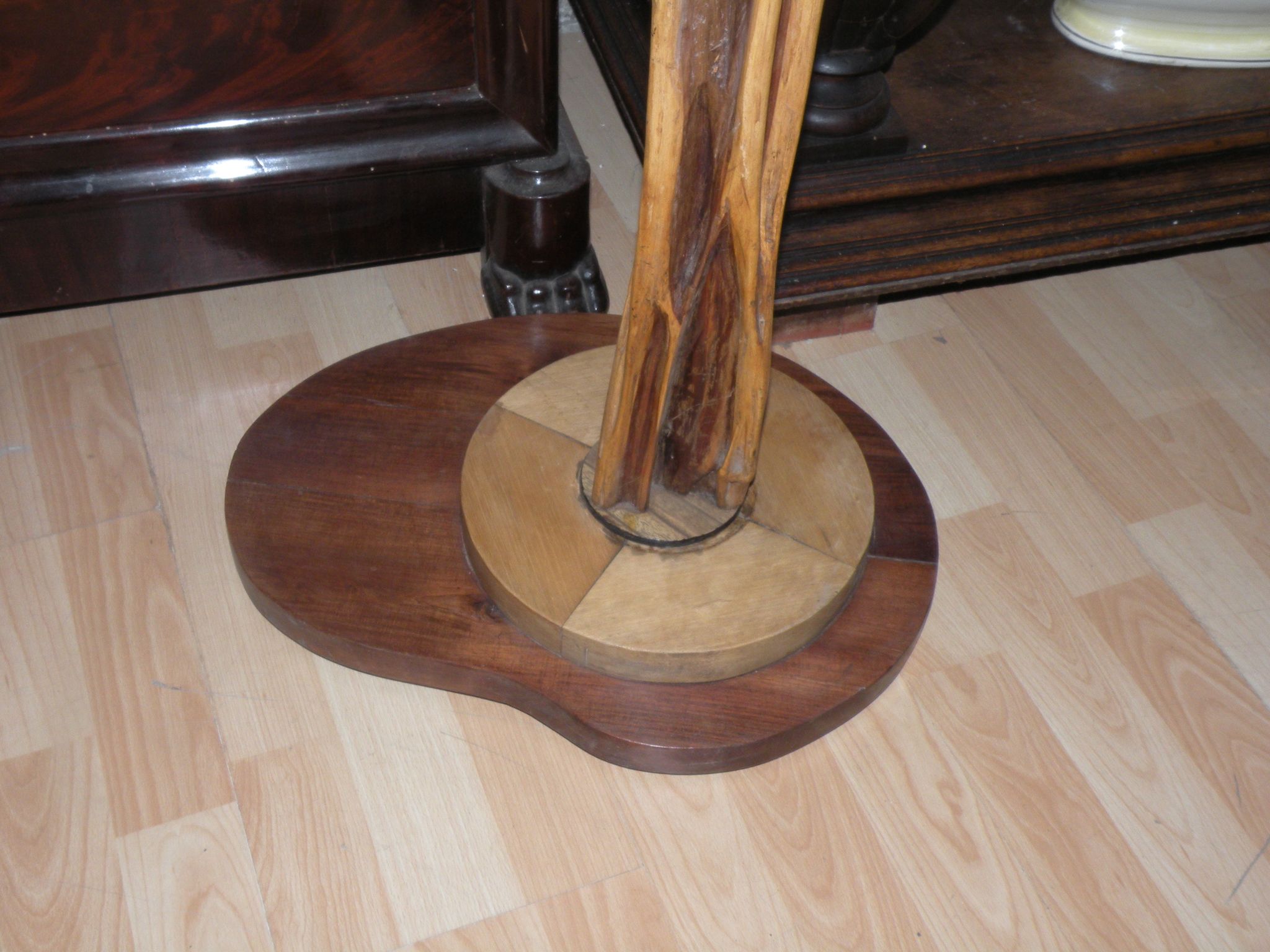 Lampadaire en bois Naturel Exotique 1950, 1960