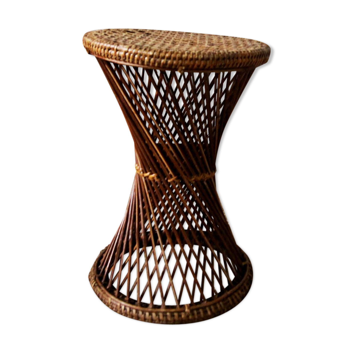 Vintage wicker diabolo