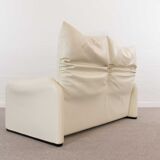 Maralunga 2-seater sofa in white leather by Vico Magistretti for Cassina