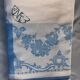 White and blue damask tablecloth 1m50 x 1m50