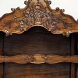 Shelf called "Estagnier Provençal" in Louis XV style walnut