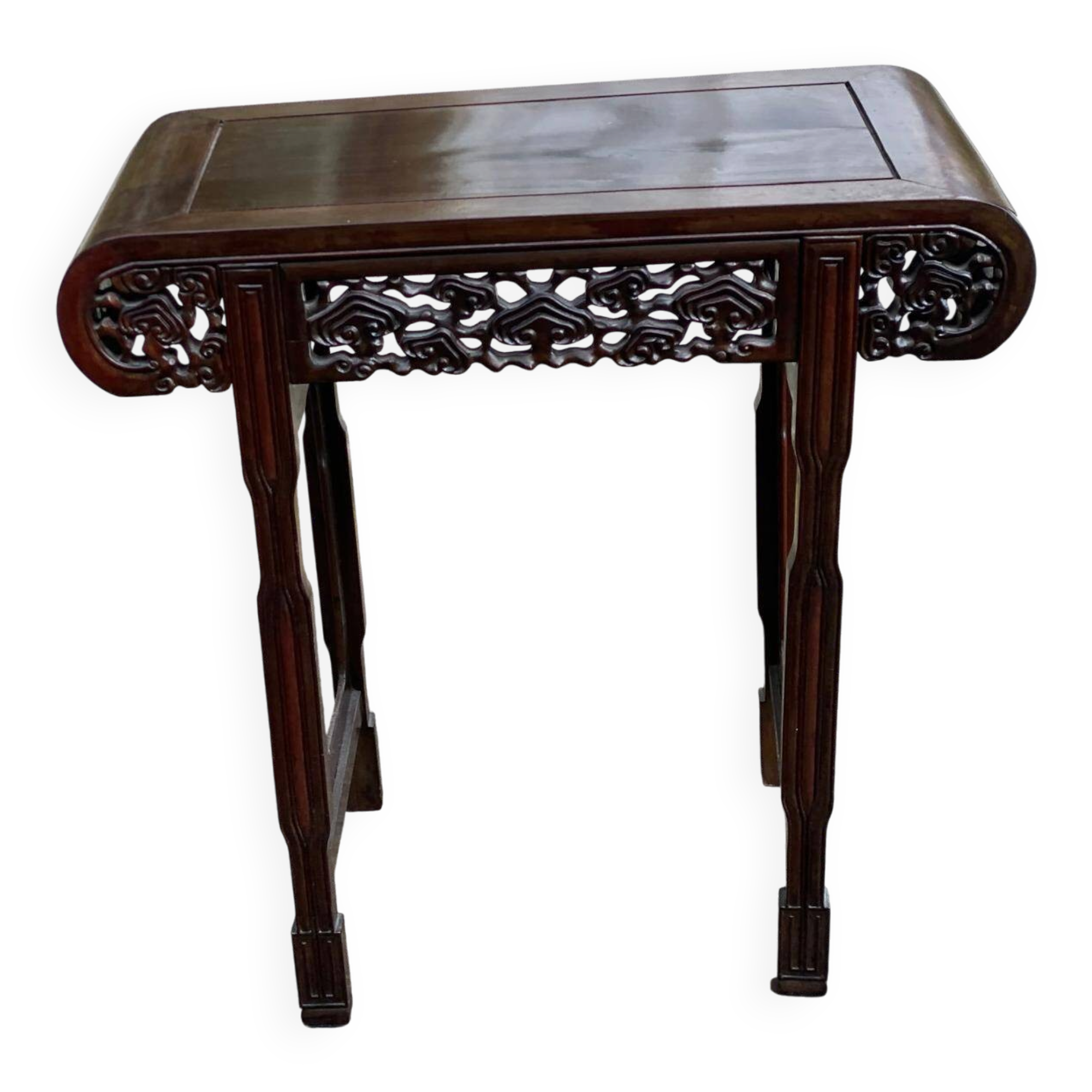 Console chinoise en bois massif sculpté du 19ème siècle