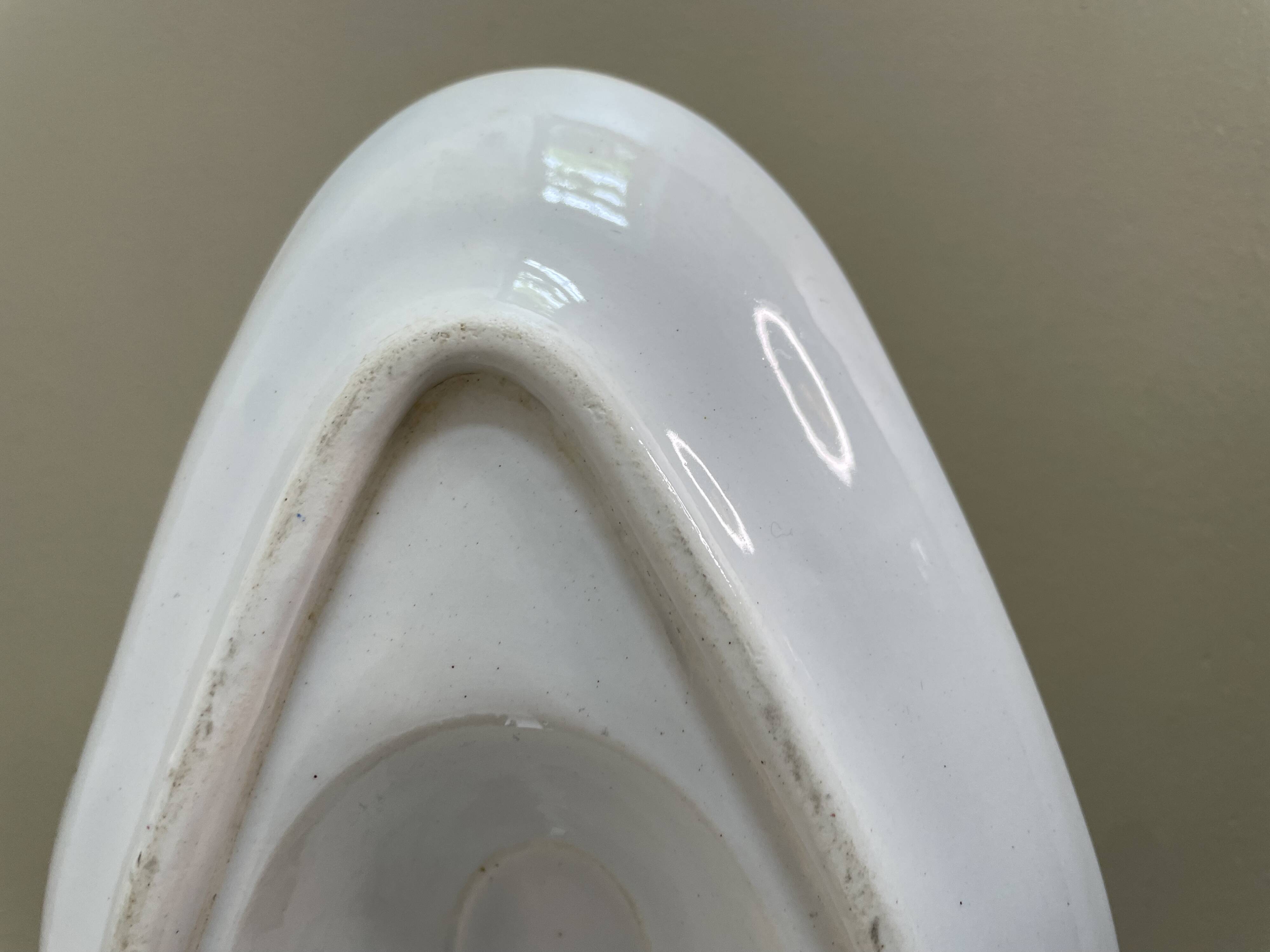 Lebacqz & Bouchart St Amand Nord Glycines pink ironstone sauceboat