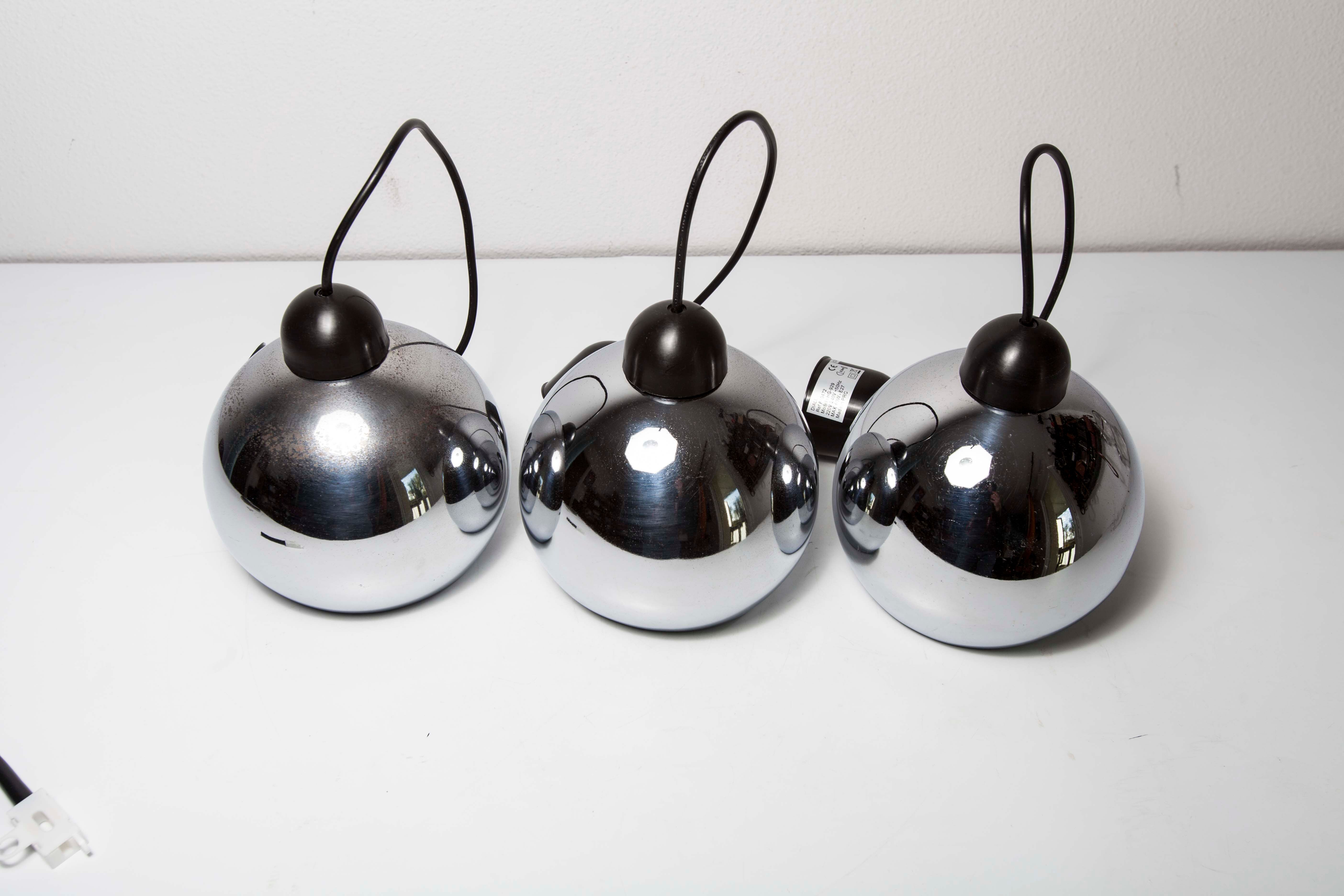 Lot of 3 suspension balls 70s