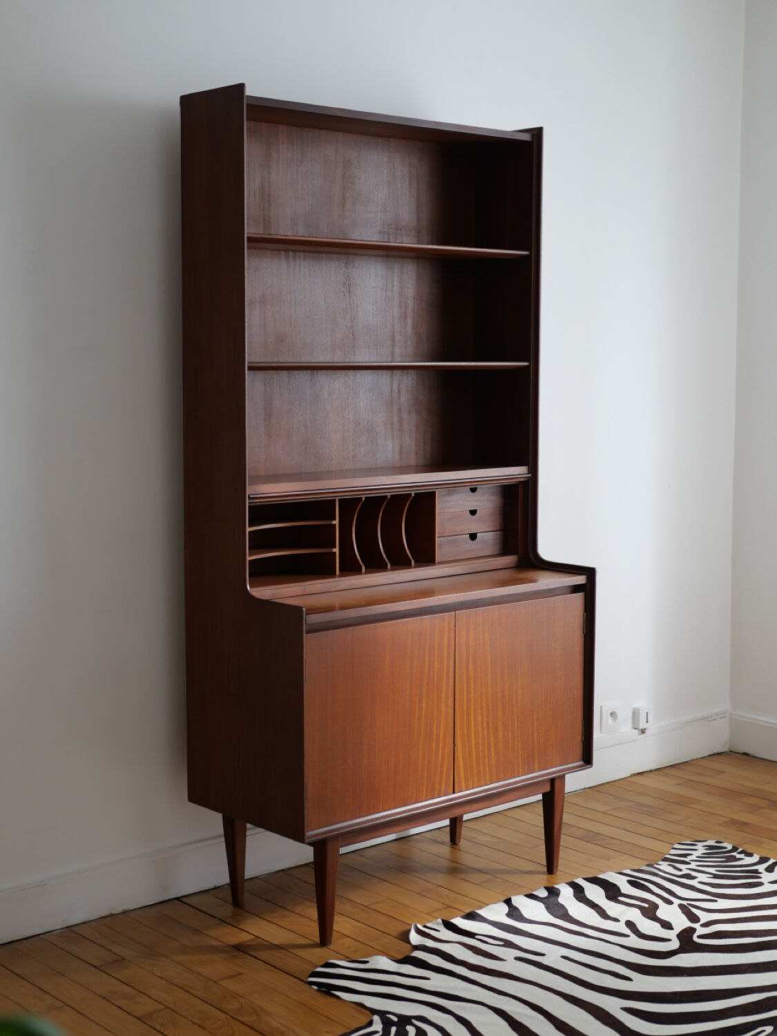 Teak Secretary