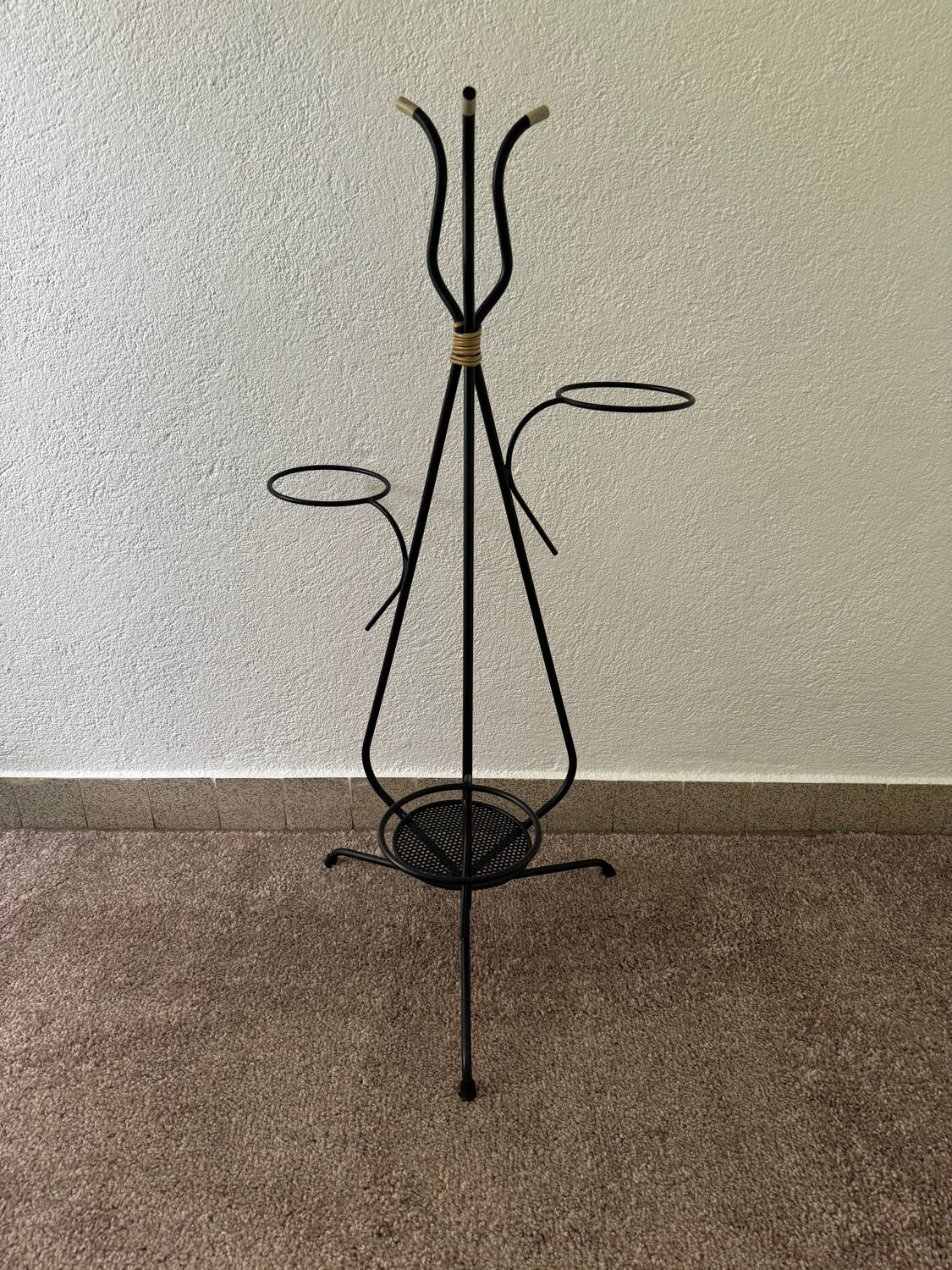 Porte plantes design années 60 dlg Matégot