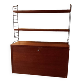 String modular shelf