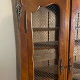 Wire mesh cabinet