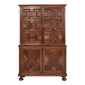 Bar cabinet by Muebles Casas