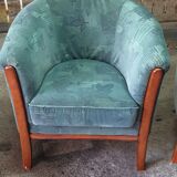 Club armchairs plus footrest