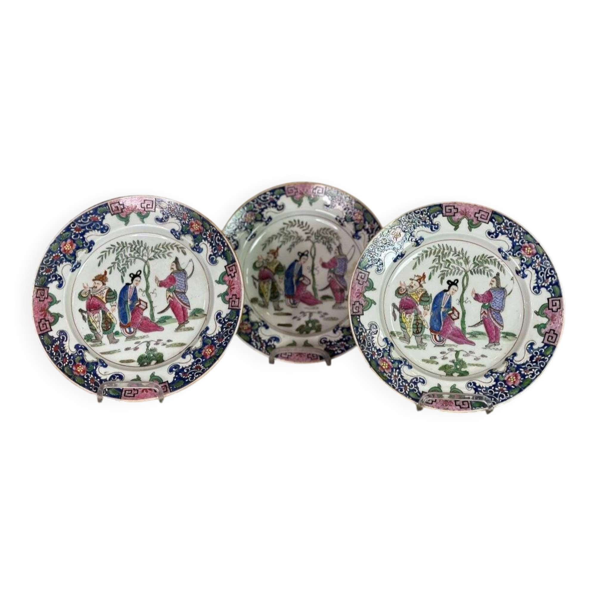 Set of three famille rose porcelain plates, Compagnie des Indes, Qianlong, China