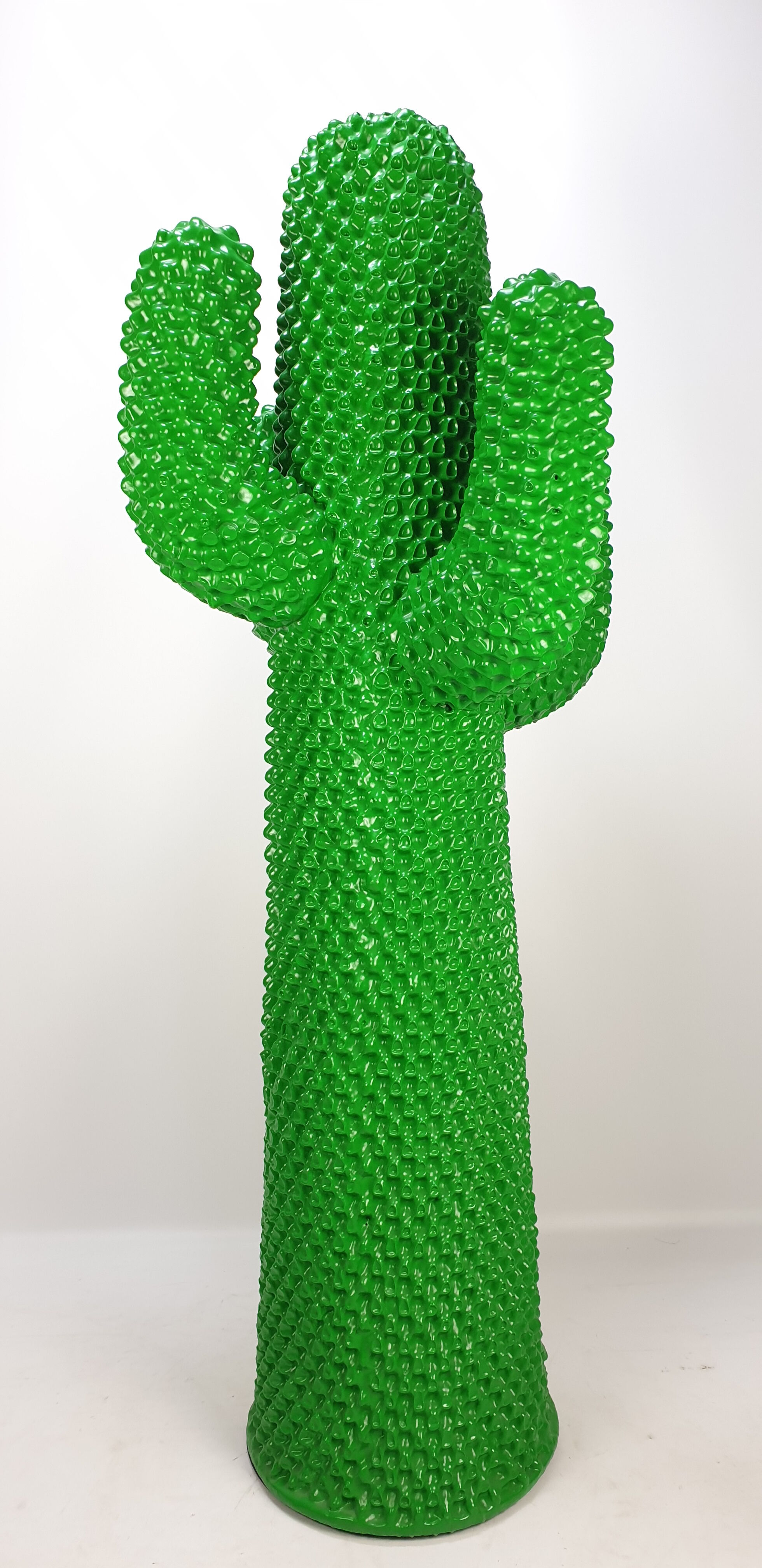 Gufram Cactus, 1972 by Guido Drocco and Franco Mello 1616/2000 Original Green