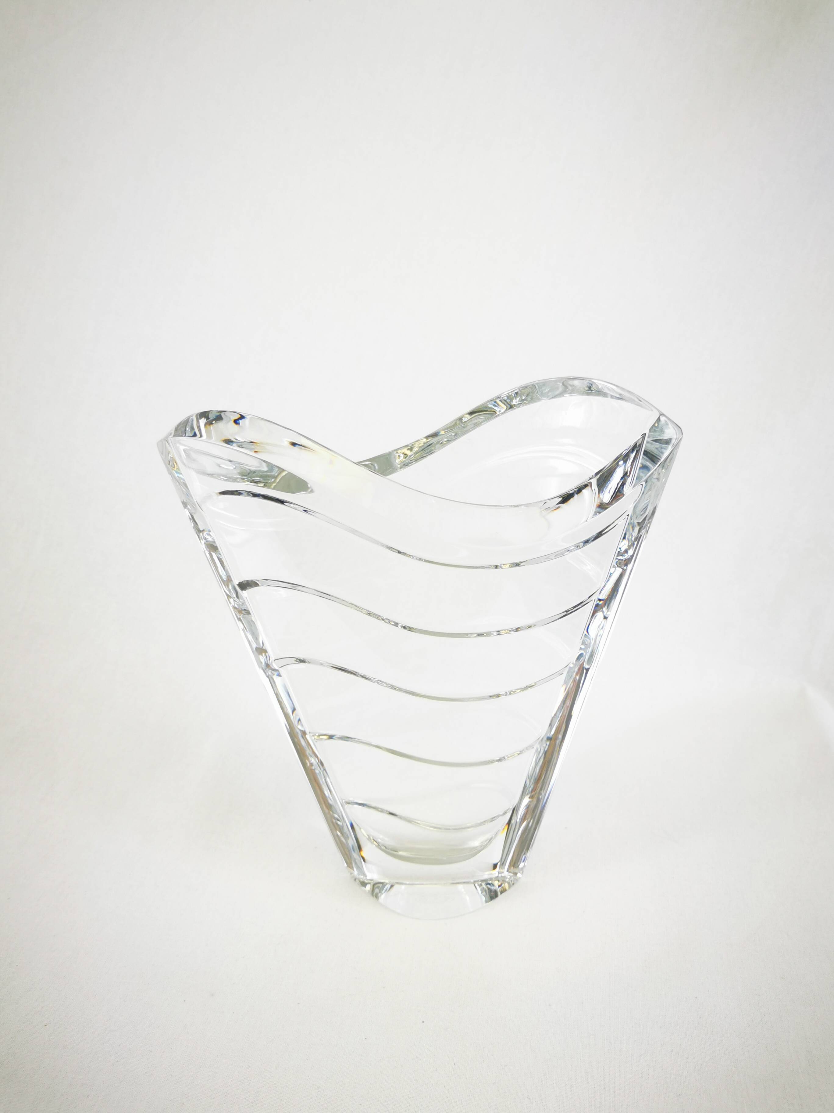 Baccarat crystal vase model Wave