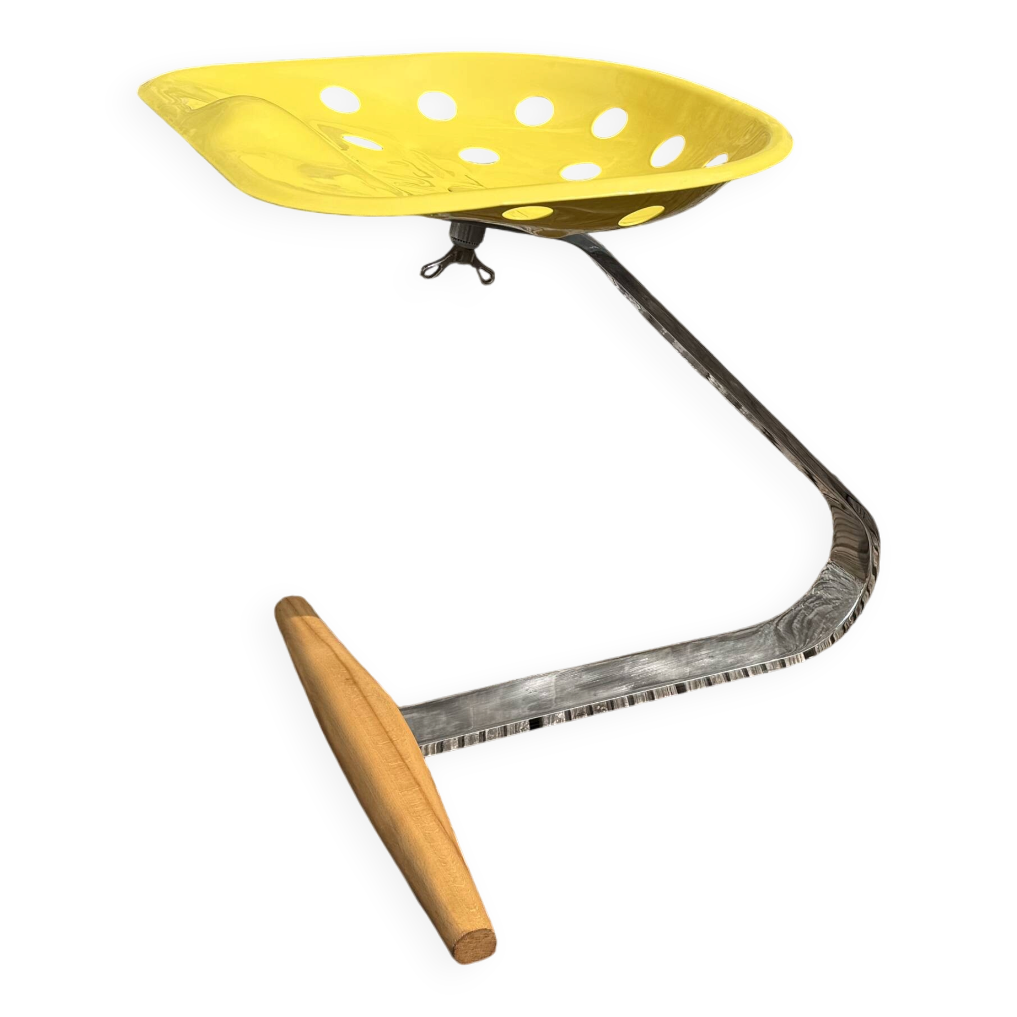 Mezzadro stool Zanotta Castiglioni Memphis Italian design Starck