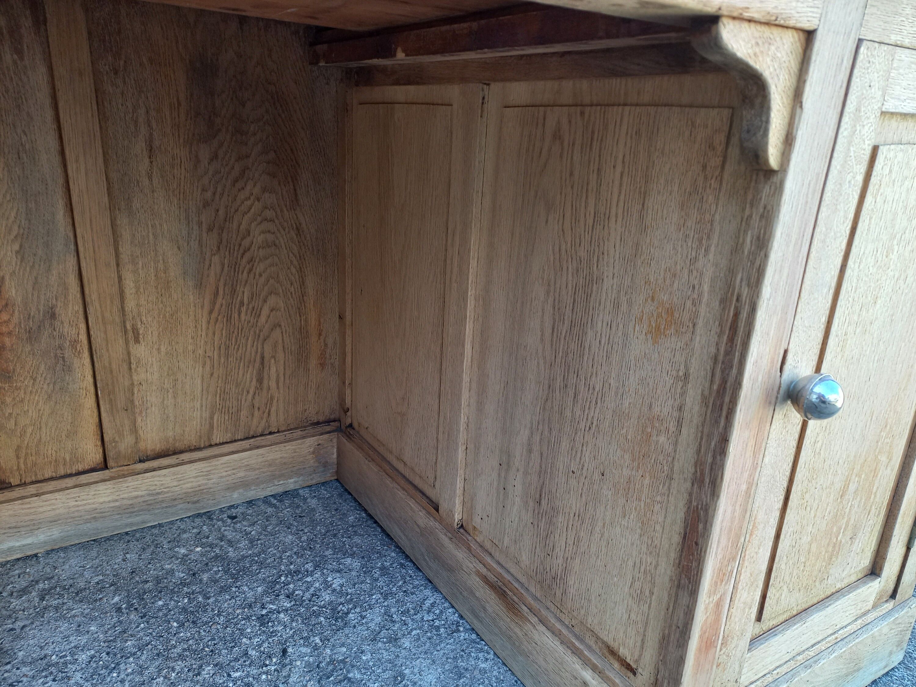 Minister's office in solid oak