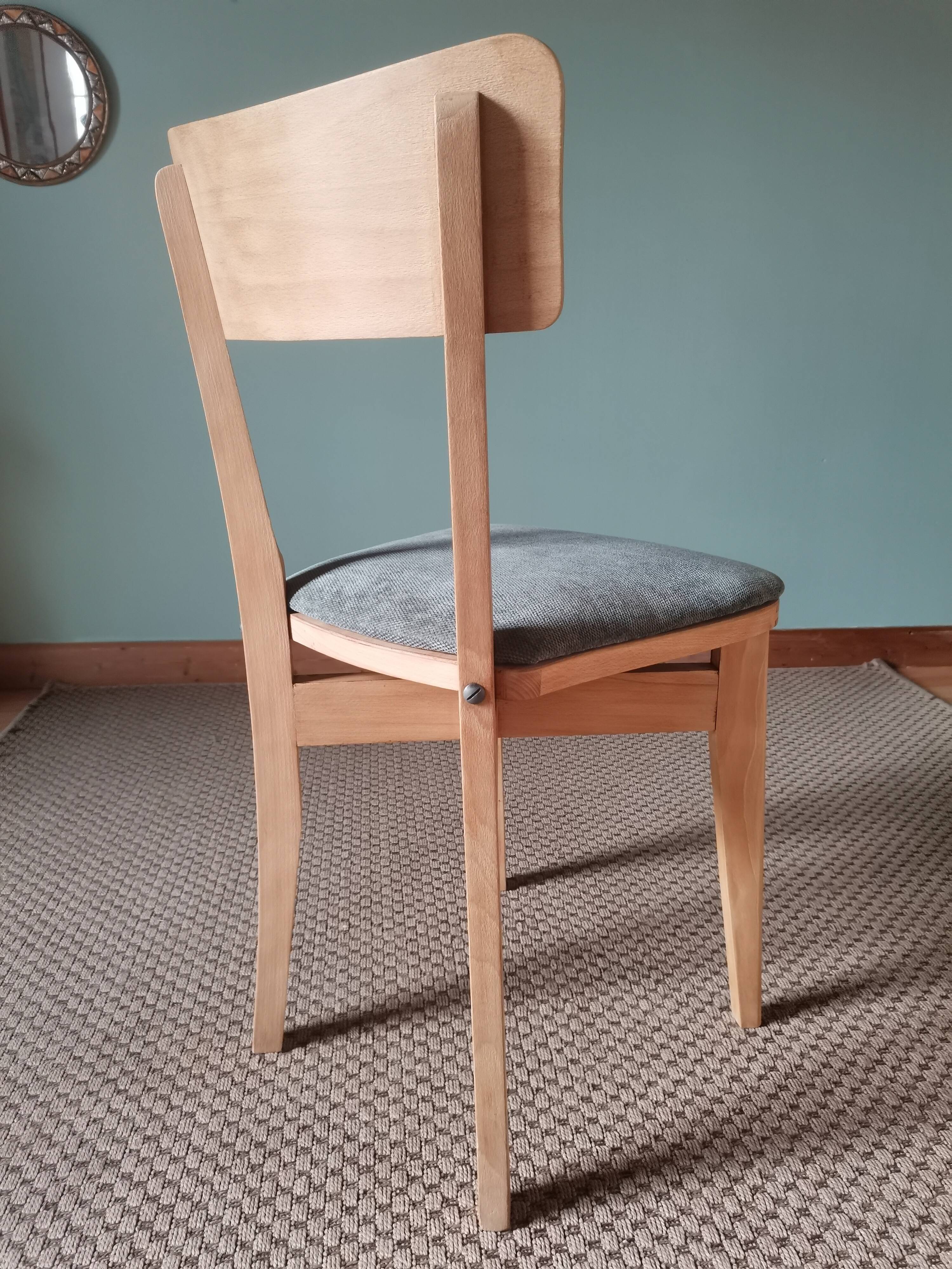Chaises bistrot vert d'eau
