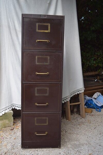 4 drawers of the 50s/60s metal furniture
