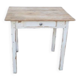 Farm table