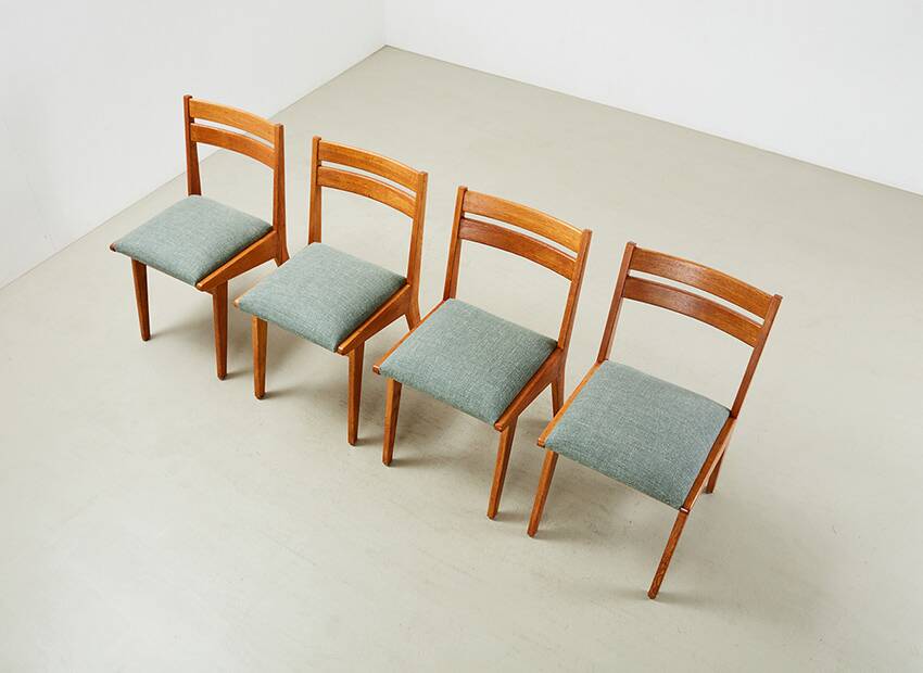 Jens Risom Set of 4 Model 666 Dining Chairs for Knoll U.S.A. 1940s