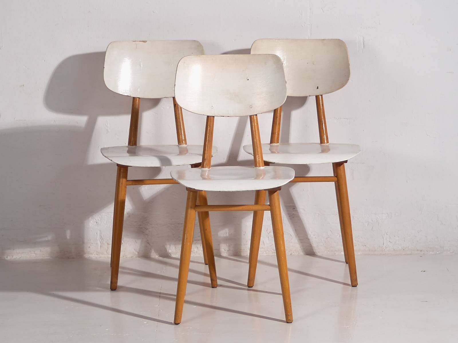 Vintage white chairs (circa 1960). 3-piece set #1