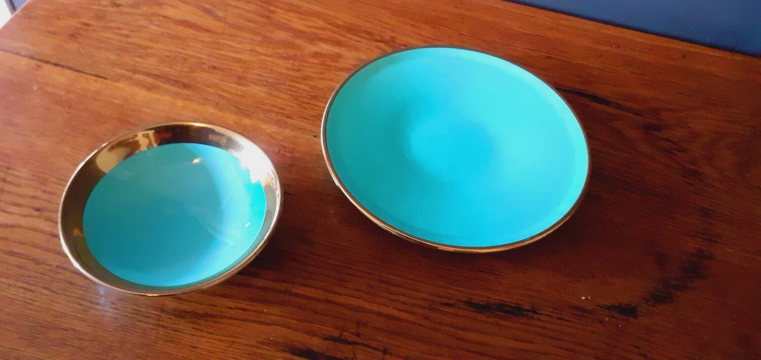 Magdalithe ceramic cup and dish from the 1950s