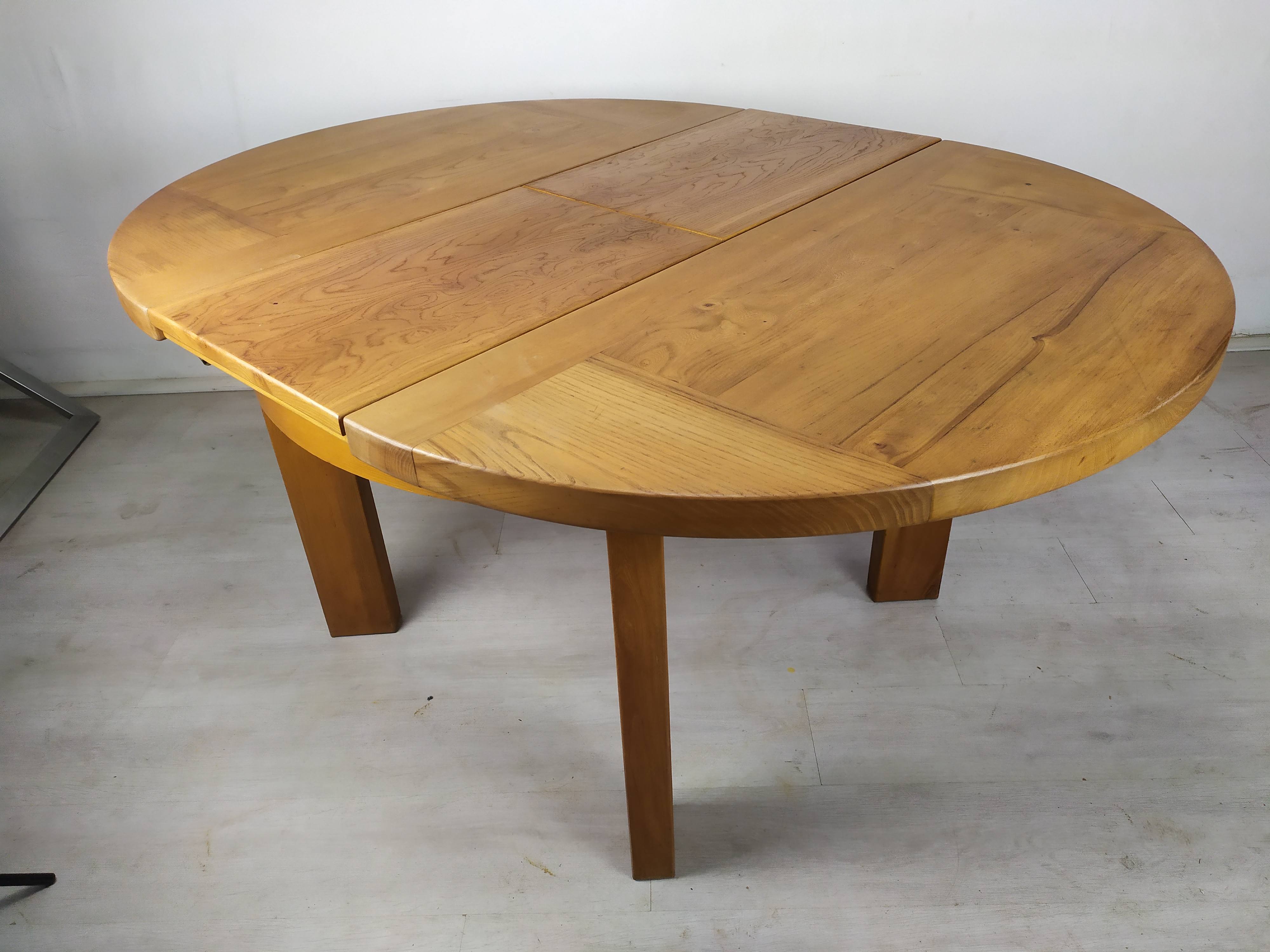 Renewed elm round table