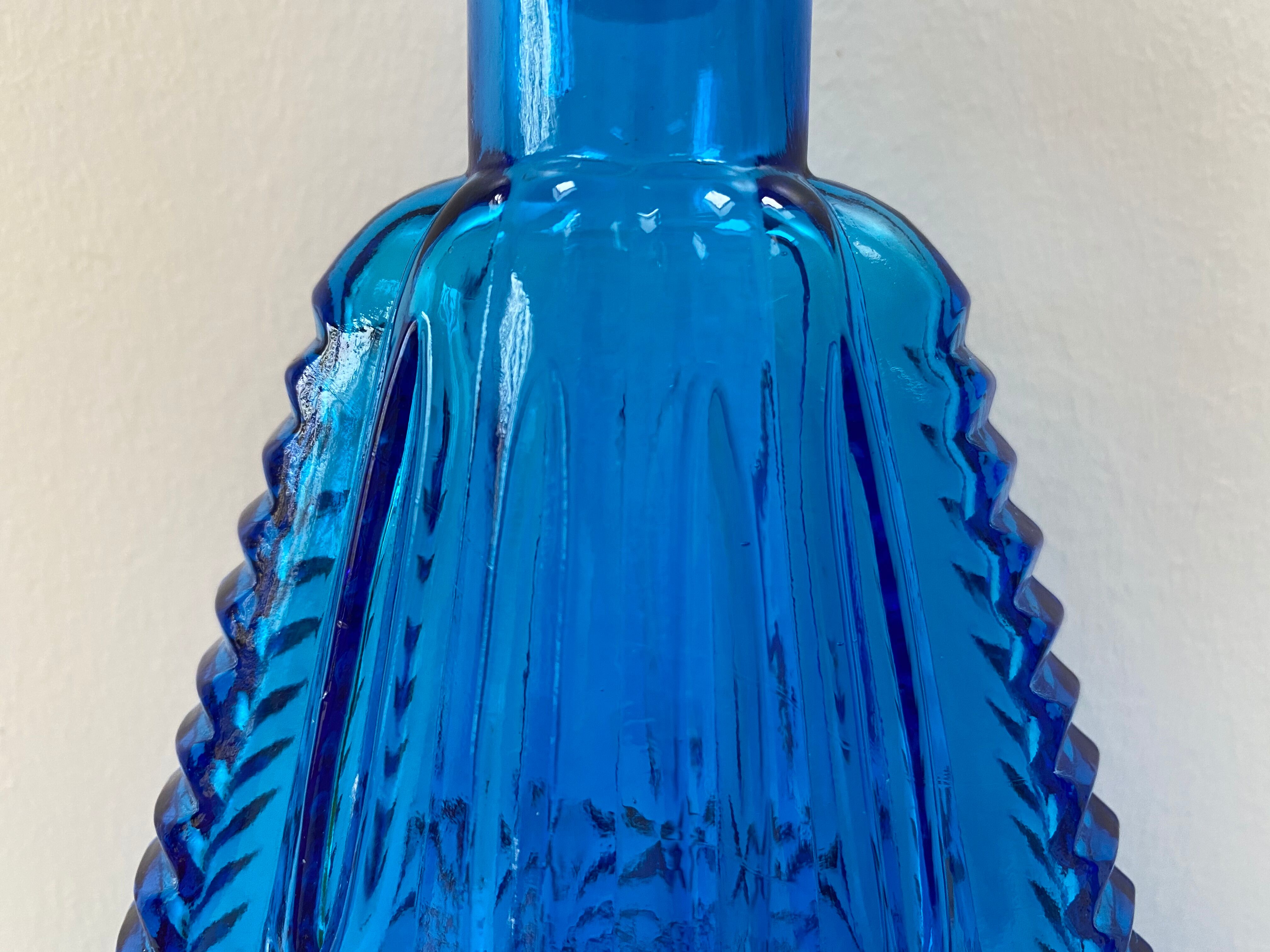 Carafe Empoli en verre bleu outremer