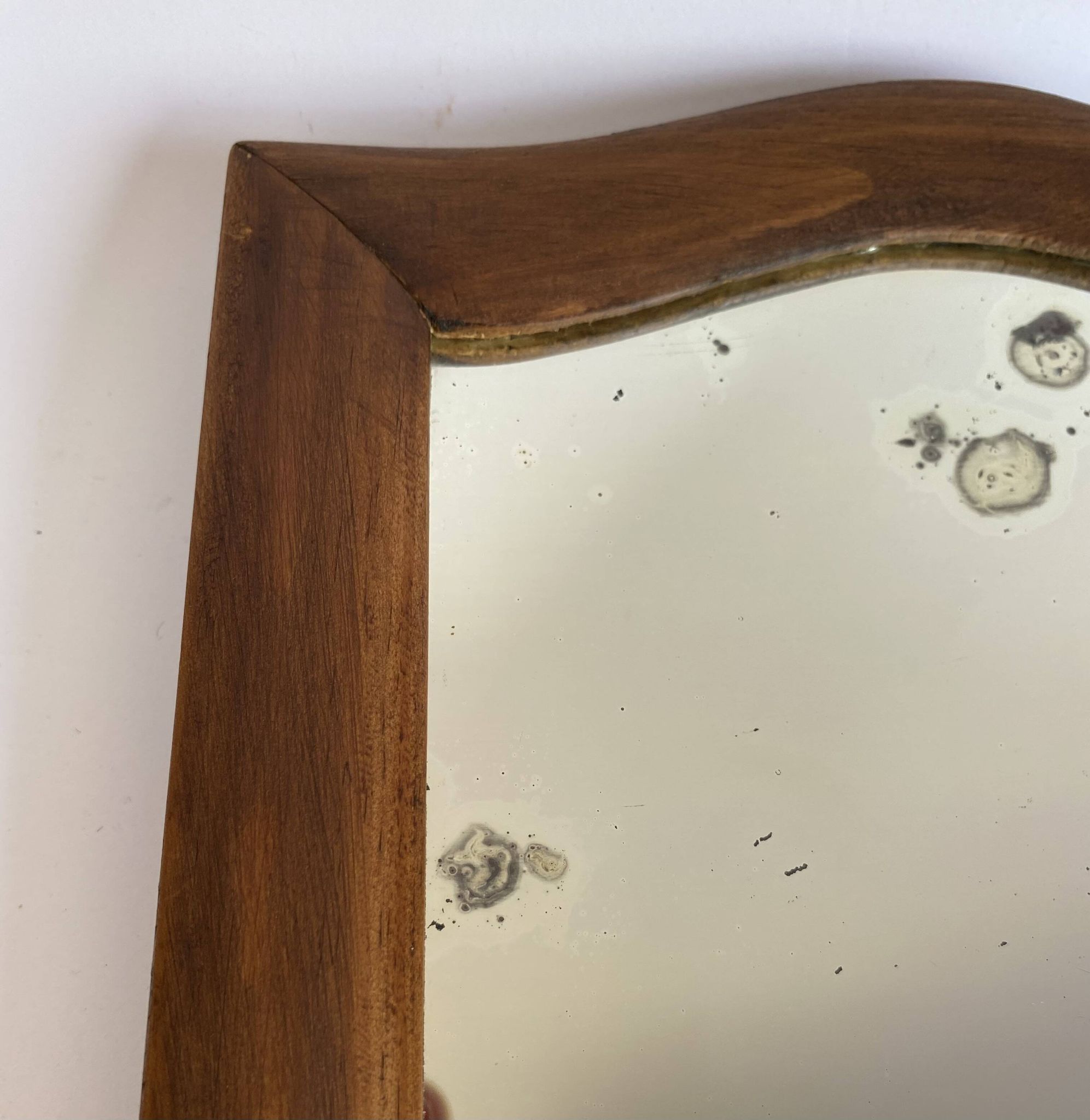 Miroir glace ancienne, bois chapeau de gendarme
