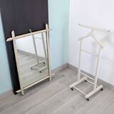 Vintage mirror with a bamboo spirit painted white – Graphic elegance and exoticism