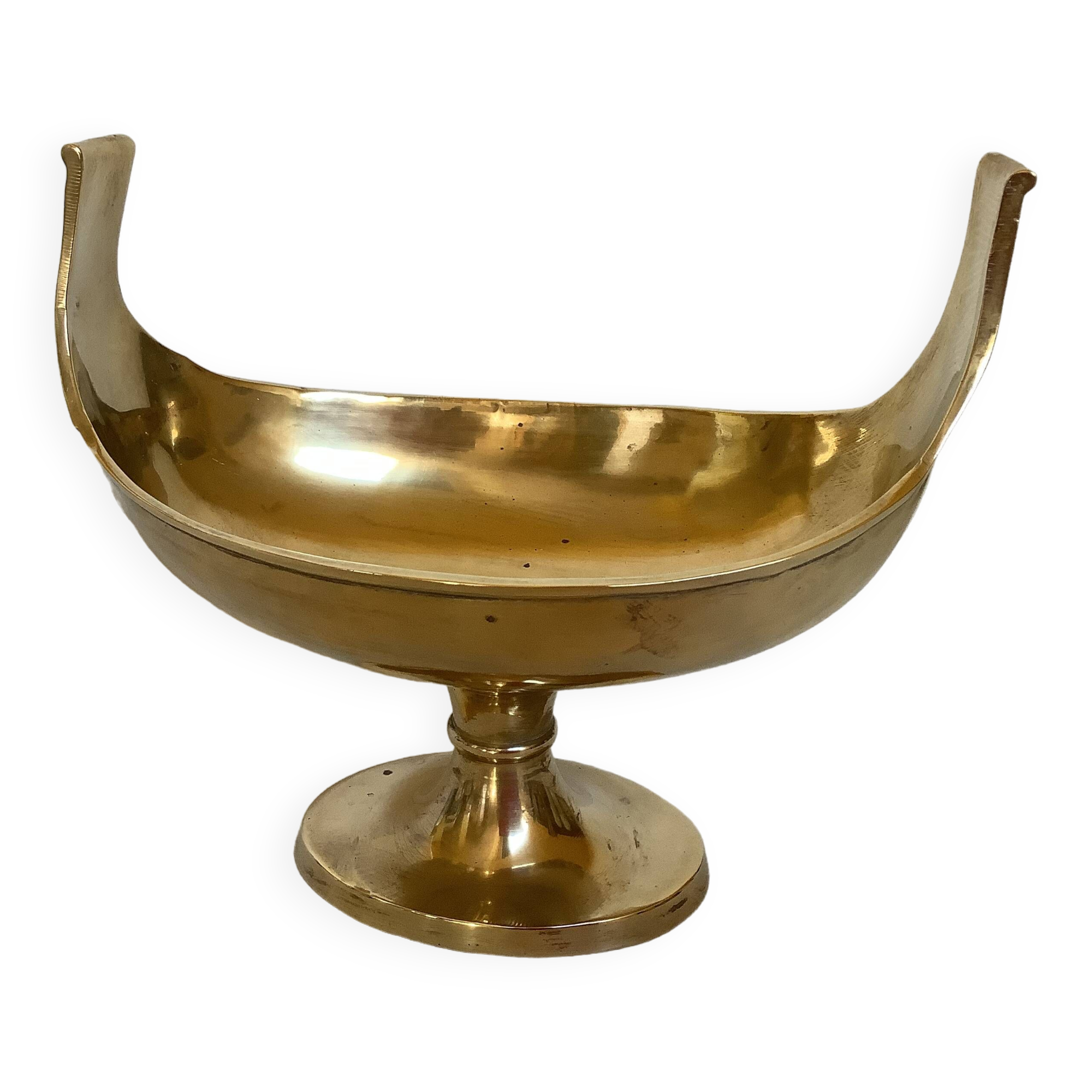 Brass cup emptier