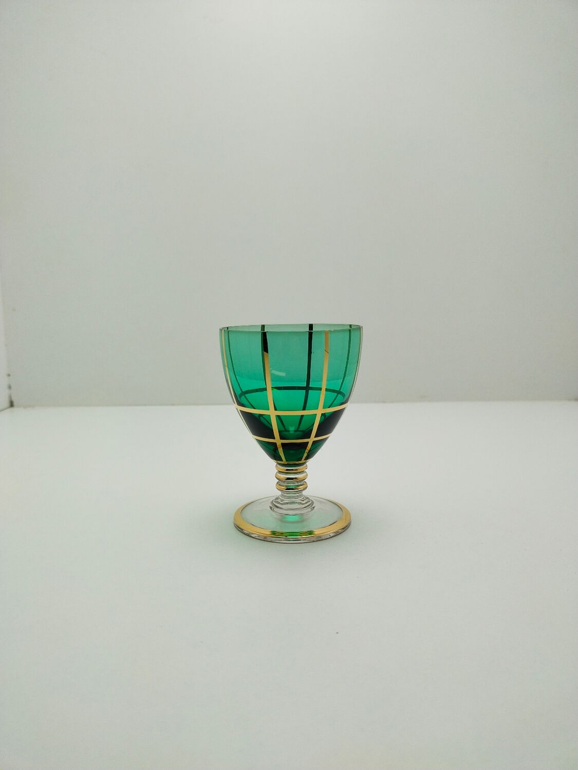 Lot de 6 verres à liqueur ou a vin vert émeraude