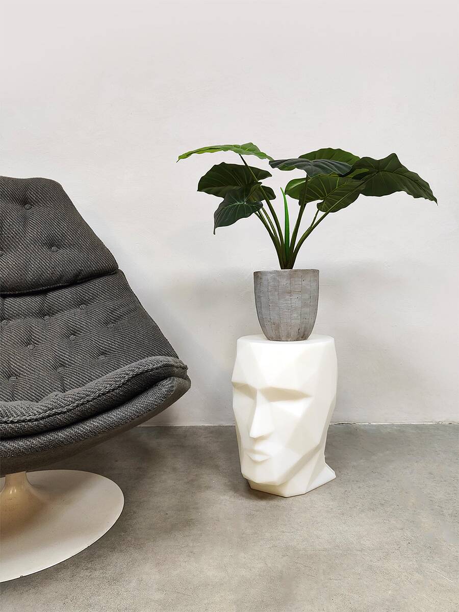 Spanish design illuminated Adan side table Taresa Sapey for Vondom