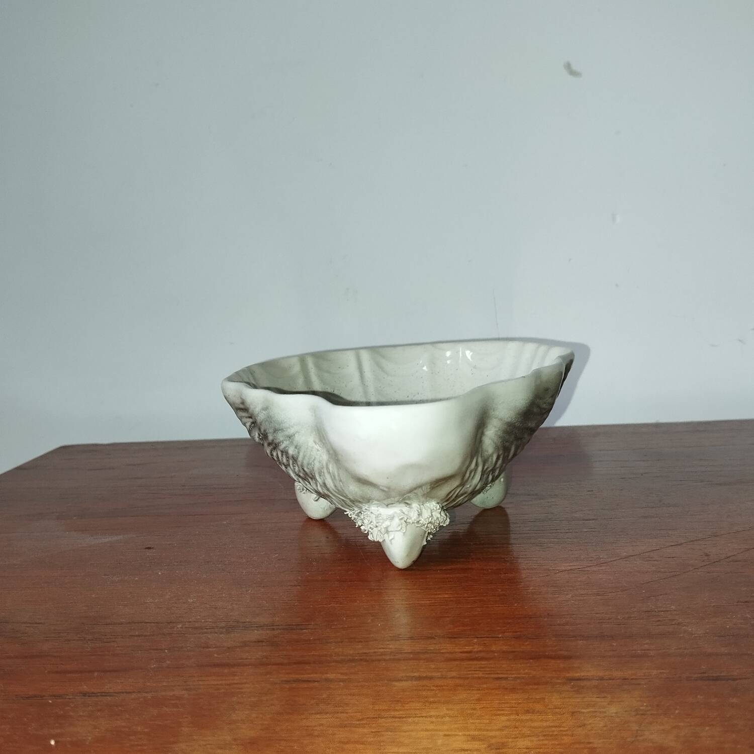 Ceramic shell cup