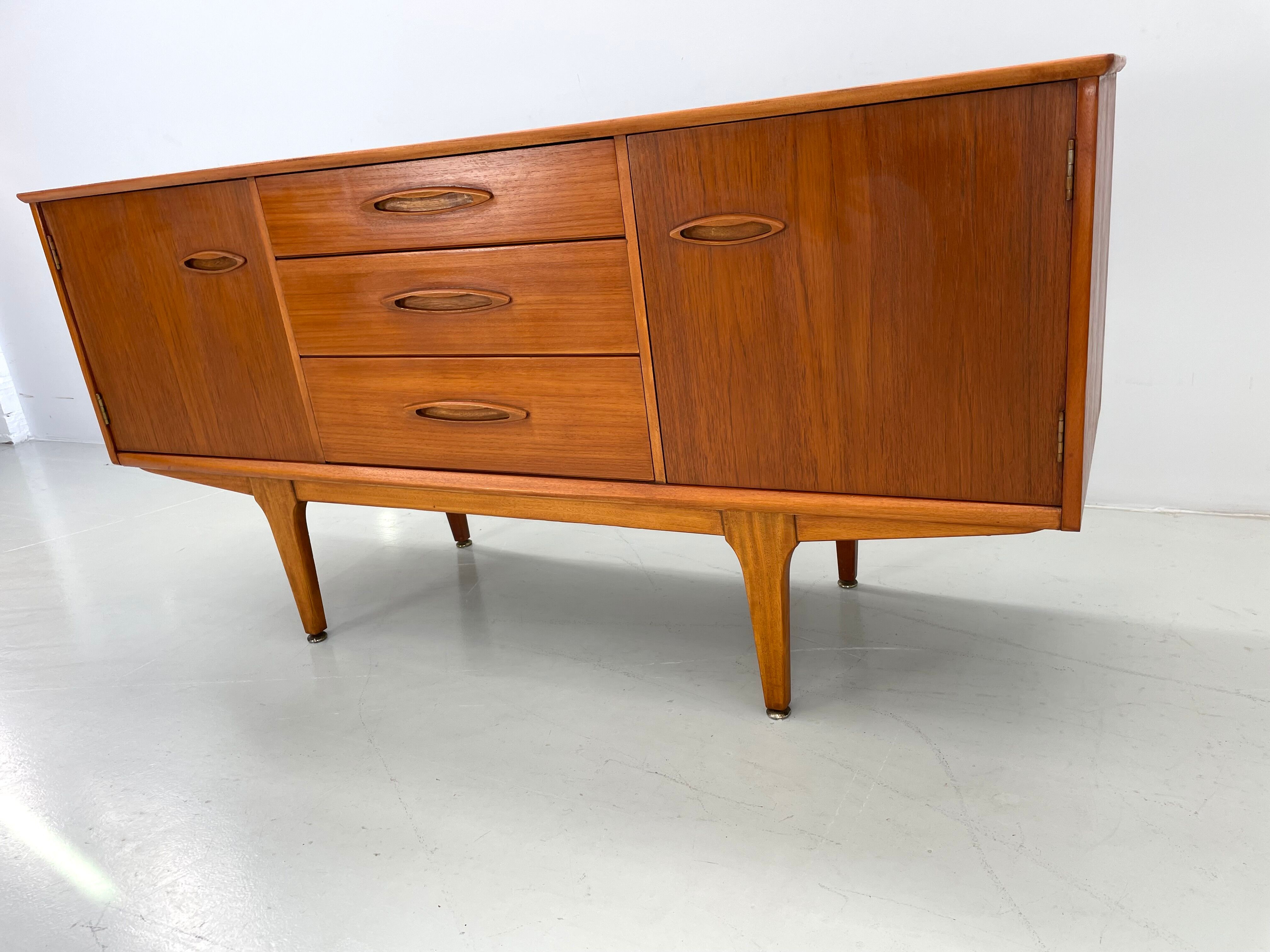 Vintage Jentique sideboard 1960's